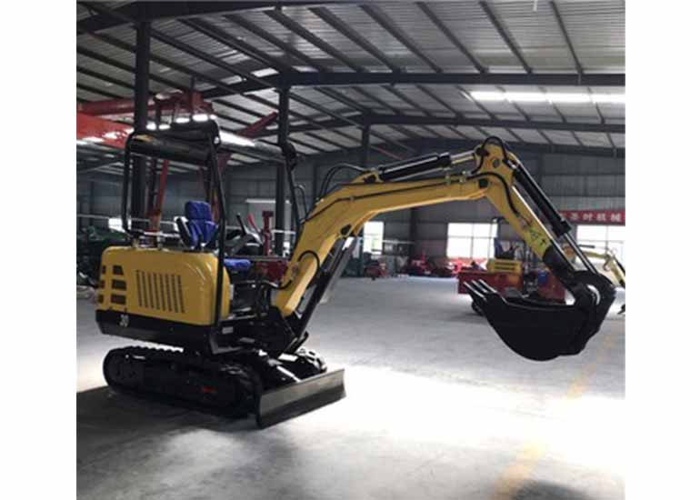 小型挖掘机的百变应用---室内建筑工程